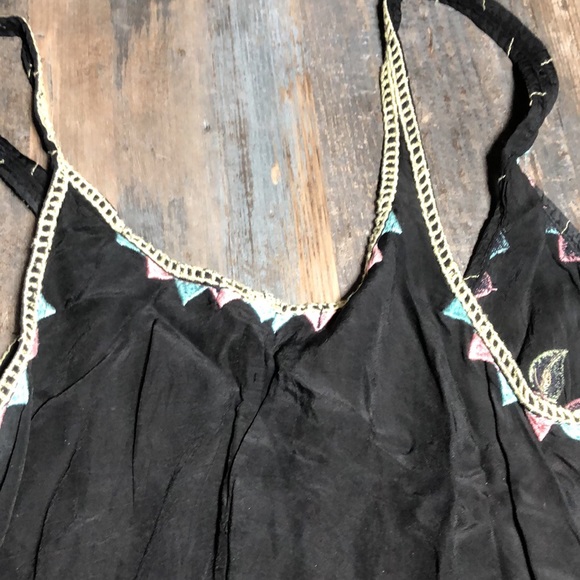 Johnny Was embroidered dress - Picture 9 of 9